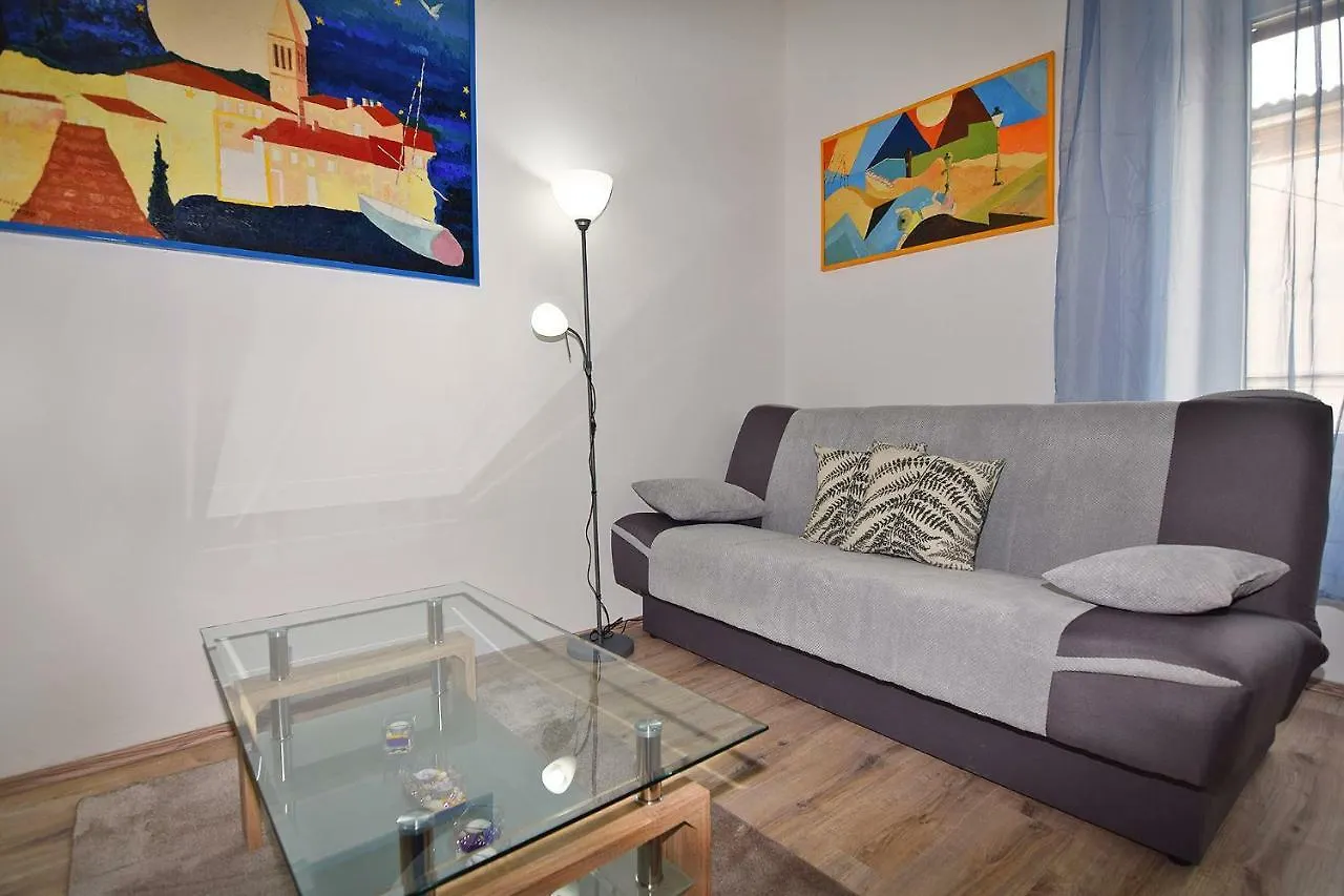 Apartment Nerea Pula