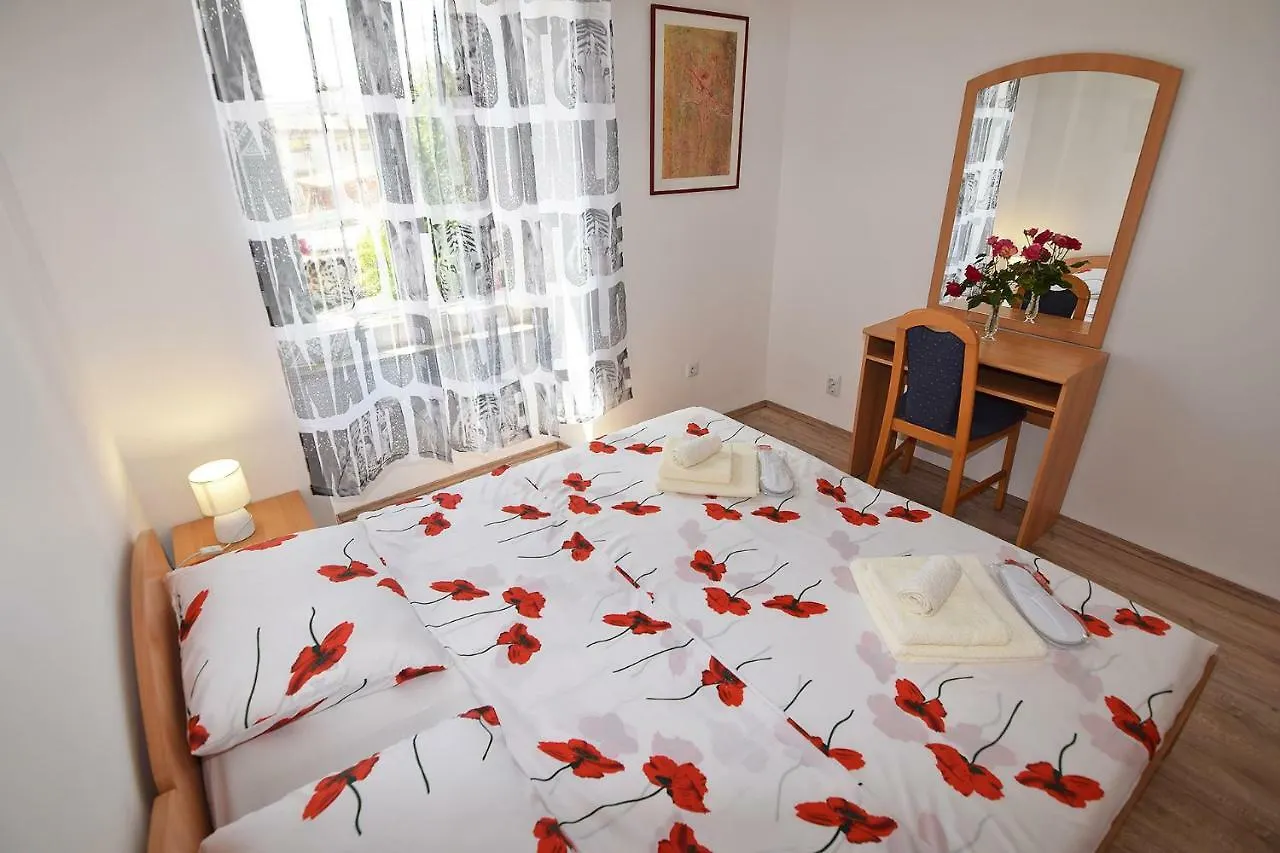 Apartment Nerea Pula 0*,  Hırvatistan